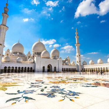 Sheikh Zayed Mosque Tour