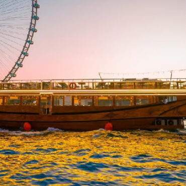 Sunset Dinner Cruise Dubai